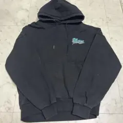 ブラック パーカー