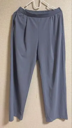 uniqloクレープジャージーストレートパンツ