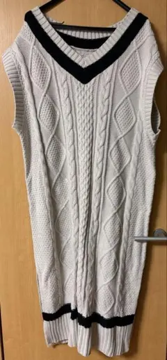 オシャレウォーカーニットワンピース