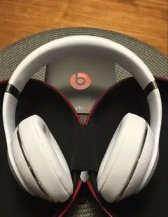 2026年最新】beats ヘッドホン 白の人気アイテム - メルカリ