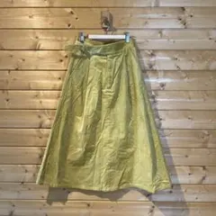 新品　GU コーデュロイフレアスカートAM