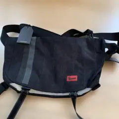 未使用　Crumpler ブラック メッセンジャーバッグのサムネイル