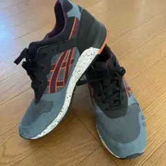 asics gel スニーカー
