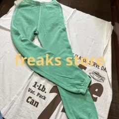freaks storeグリーン ジョガーパンツ サイドポケット付き