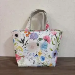 ハンドメイド　花柄トートバッグ