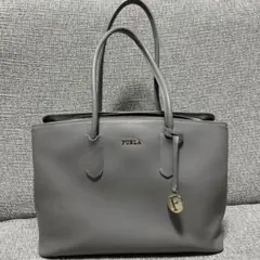 FURLA ショルダーバッグ グレーのサムネイル
