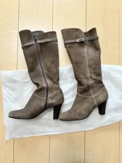 ダイアナ　スエードブーツ　21.5㎝