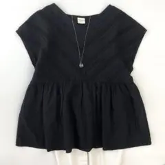 美品 アーバンリサーチドアーズ タックレースフレンチブラウス 黒 ピンタック