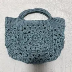 グラニースクエア　バッグ　ハンドメイド　明るいモスグリーン