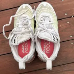 NIKE ナイキ　エアマックス　リアクト270  サイズ23.0