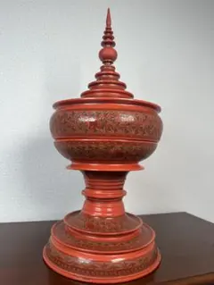 ミャンマー アンティーク 漆器 蒟醤 仏塔形 供物器 高さ約41cm ※31※ ミャンマー アンティーク 漆器 蒟醤 仏塔形 供物器 高さ約41cm ※31