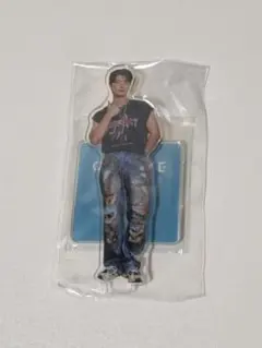 ONEWE アクリルスタンド カンヒョン