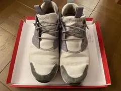 Reebok ライトフューリー