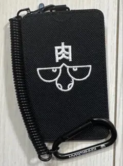 キン肉マン　パスケース　 ブラック　カラビナ付　 キン肉スグル 新品未使用