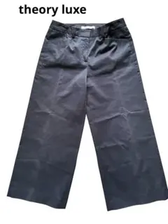 theory luxe クロップドパンツ ネイビー 40のサムネイル