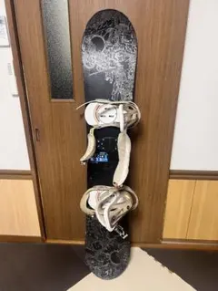 バートン スノボ板 ELITE51 150cm BURTON ビンディング付きのサムネイル
