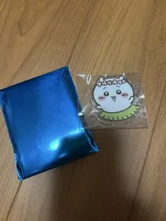 匿名配送＊ 映画ちいかわ 海辺でダンスなアクリルスタンド　ちいかわ
