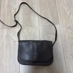 ショルダーバッグ ダークブラウン