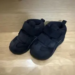 ブラック ベルクロスニーカー