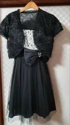結婚式参列用ドレス　黒　ボレロ付き