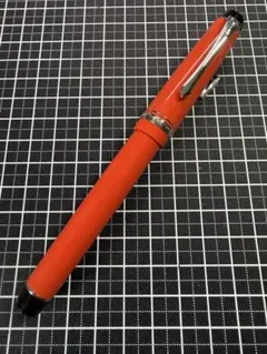 PILOT CUSTOM HERITAGE 92 透明オレンジ　万年筆　字幅F PILOT CUSTOM HERITAGE 92 透明オレンジ 万年筆 字幅F - メルカリ