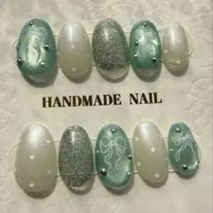 ネイルチップ ホワイト グリーン マグネット リボン ドット 推し フラッシュ緑