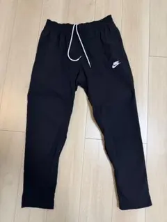 Nike トラックパンツ　M