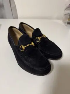 ⭐極美品⭐GUCCI　スエード　スリッポン　ローファー　黒 2025年最新】グッチ スエード ローファーの人気アイテム - メルカリ