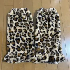 ヒョウ柄ファーレッグウォーマー