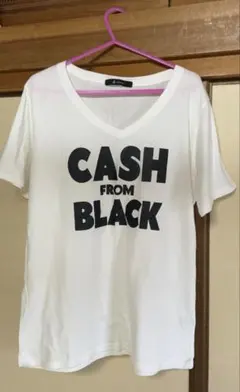 【JOHNBULL 】ジョンブル フロントロゴ ホワイト Tシャツ 新品未使用品のサムネイル