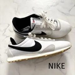 未使用 ナイキ コレモントリオールレーサー ヴィンテージ スニーカ