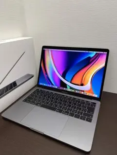 美品 MacBook Pro 16GB/SSD 256GB/タッチパネル