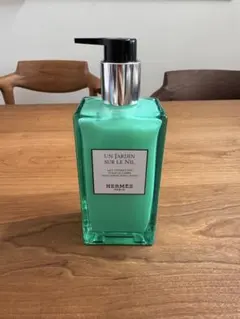 HERMES ナイルの庭　モイスチャライジング　ボディローション 200ml