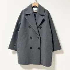 美品✨UNITED ARROWS メルトンPコート　グレー　38のサムネイル