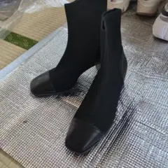 美品　ストレッチ チャンキーヒールニットブーツ　RANDA