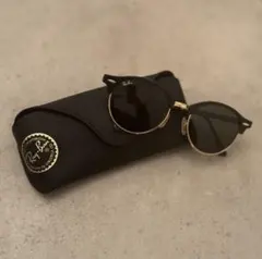 Ray-Ban ブラックラウンドサングラス