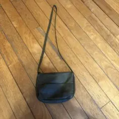 Item thumbnail for item 6144d9db-e1e3-4cd1-9a25-6bb0143f0048