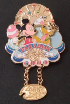海外ディズニー パラダイスピアホテル ミッキー ピンバッジ ヒンジ