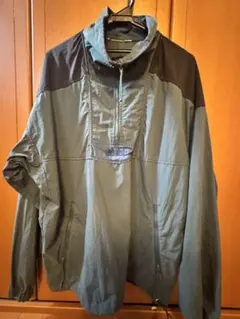 90s ヴィンテージ Columbia ナイロンジャケット 古着 Mサイズ相当