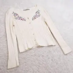 Item thumbnail for item 4233d3e3-1664-4cb2-bcdb-e7ec89f69c8c