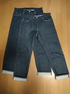 ユニクロ　セルビッチストレートデニム　2本セット