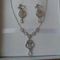 ラスト！！サマンサティアラ☆ネックレス・イヤリングセット