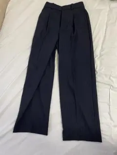 UNIQLOタックワイドパンツXS