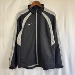 2010s nike nylon jacket