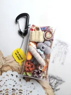 ガチャ詰めポーチ　カフェ　パン屋　いぬ　キャンディバッグキーホルダー　ICCHI