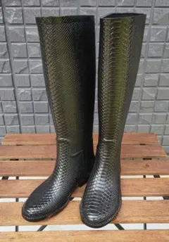 Item thumbnail for item 3158e5ae-8b3f-4895-affe-8654e7a7d81a