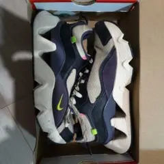 NIKE レディース スニーカー