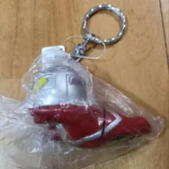 ウルトラセブン 飛行形態 フィギュア キーホルダー 円谷プロ ソフビ