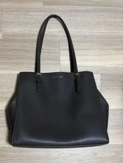Charles & Keith ダブルハンドルトートバッグ ダークモス - メルカリ