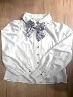 GRL リボン付き ホワイト 長袖ブラウス